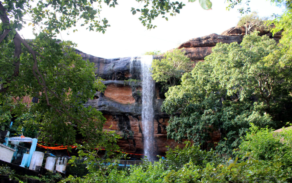 ಹುಲಿಗೆಮ್ಮನ ಕೊಳ್ಳ